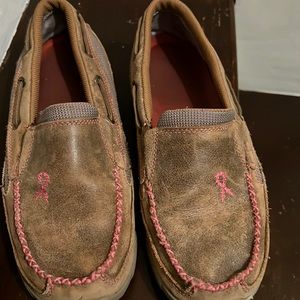 Women’s size 11 Twisted X shoes